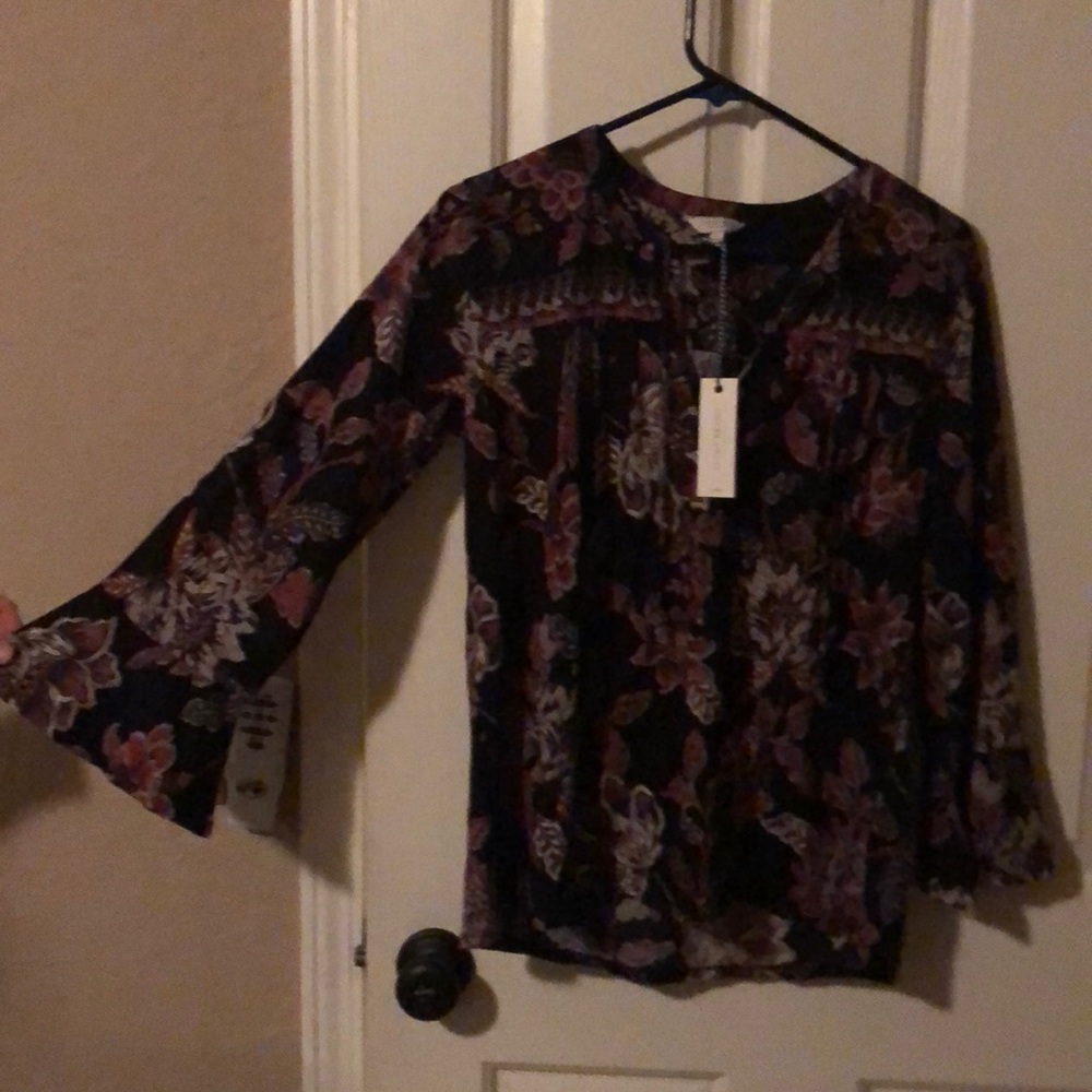 Lucky brand fun free flowing  S blouse